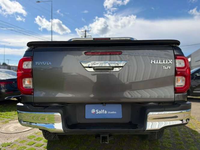 Toyota Hilux 2.8 SR MT 4X4 DIESEL 2026 - Imagen 6