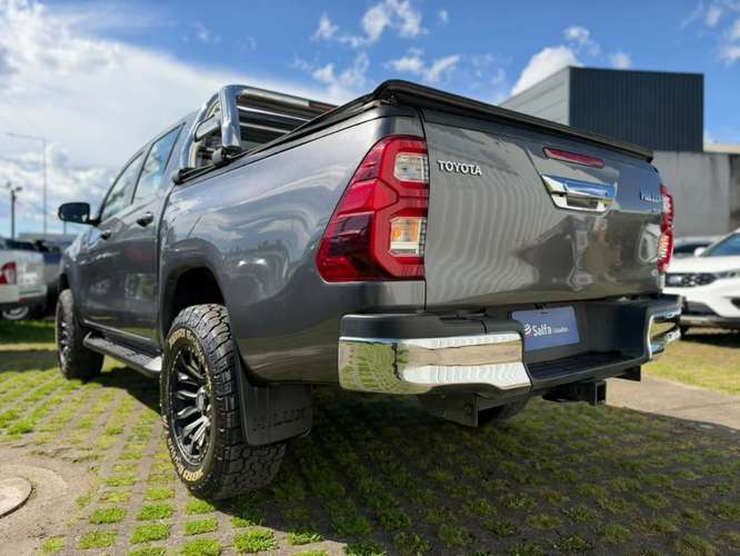 Toyota Hilux 2.8 SR MT 4X4 DIESEL 2026 - Imagen 7