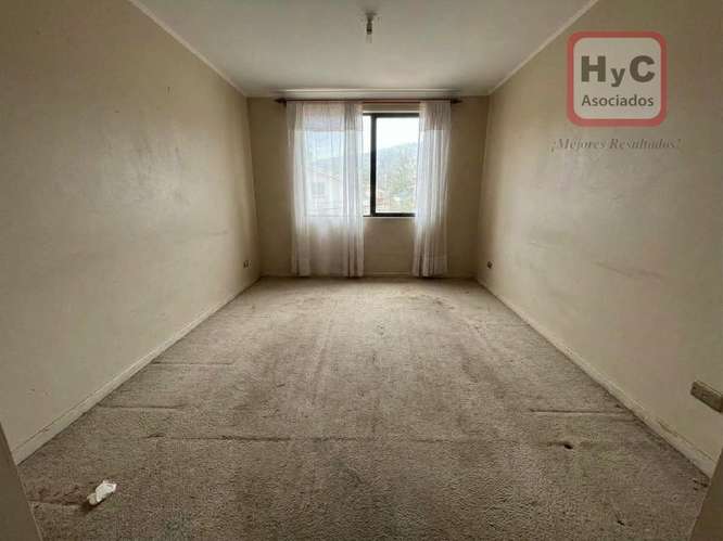 Amplica Casa 4D+3B+1E - Condominio Privado - Imagen 14