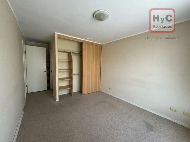 Amplica Casa 4D+3B+1E - Condominio Privado - Imagen 9