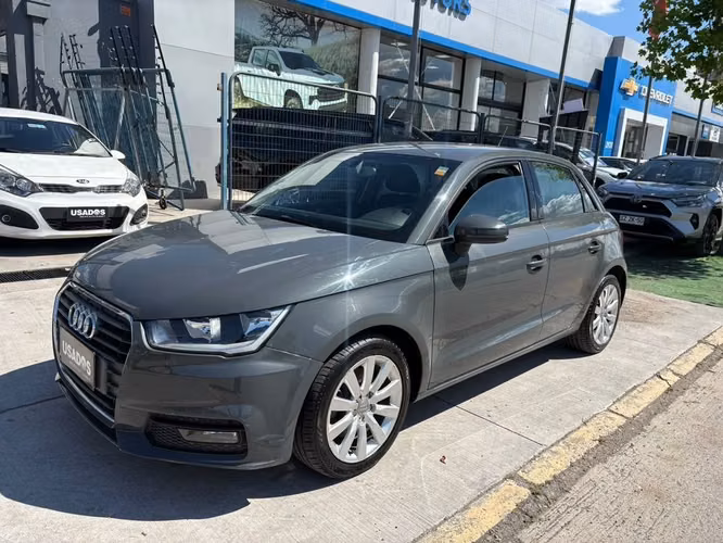 AUDI A1 2018 - Imagen 2