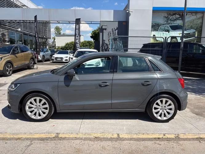 AUDI A1 2018 - Imagen 3