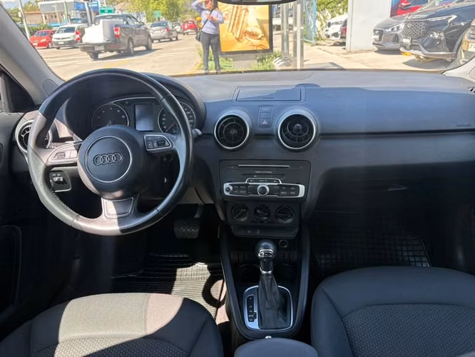 AUDI A1 2018 - Imagen 6