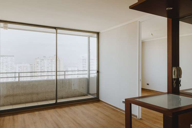 RETAIL Av. Vicuña Mackenna 881 2 Dormitorios y 2 Baños