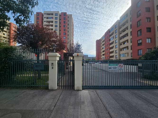 $ | Depto 3D 2B con terraza en La Florida, piso 13