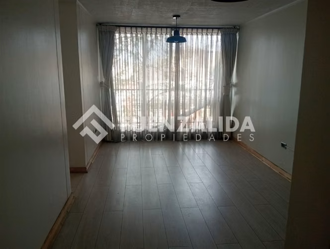 Arriendo departamento en Santiago, 3 dormitorios, 2 baños