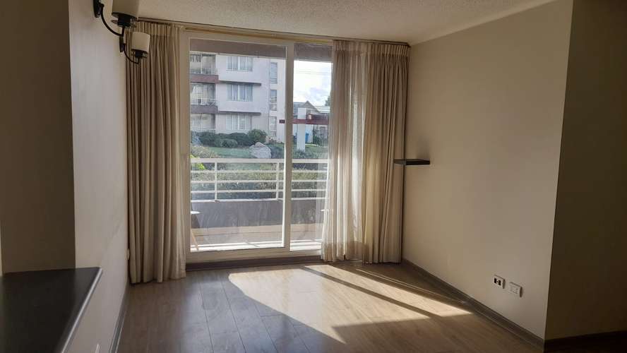 Arriendo Departamento 3 Dorm y 2 B en Jardín Urbano 2