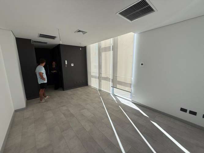 SE VENDE OFICINA EN BOSQUES MONTEMAR. EDIFICIO COR - Imagen 7