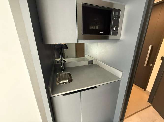SE VENDE OFICINA EN BOSQUES MONTEMAR. EDIFICIO COR - Imagen 9