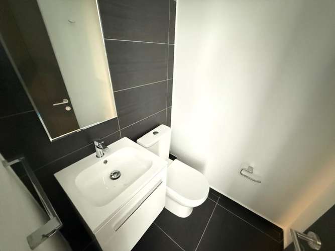 SE VENDE OFICINA EN BOSQUES MONTEMAR. EDIFICIO COR - Imagen 10