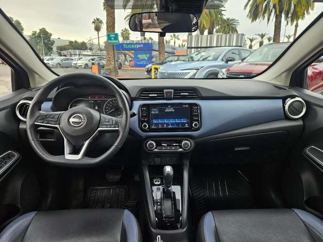 Nissan Versa 1.6 EXCLUSIVE 4X2 CVT AT 4P 2023 - Imagen 13