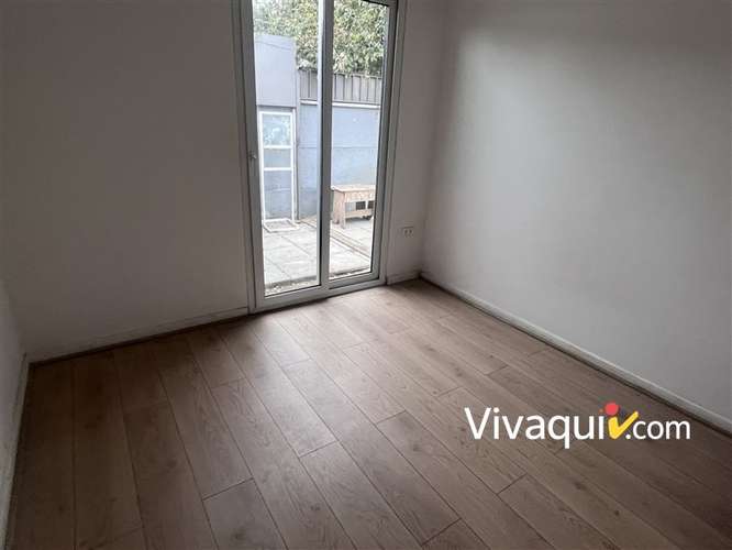 Casa en arriendo de 3 dorm mas servicio en Macul - Imagen 7