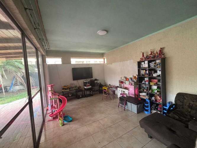 Moderna Casa Cerca de Colegios y Parques (186216) - Imagen 13