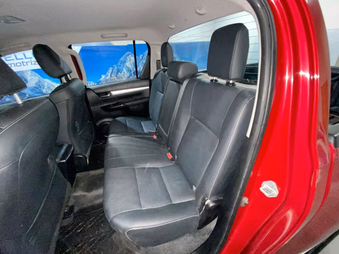 HILUX SRV 4X4 RZKR54-SANTIAGO - Imagen 17
