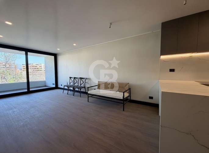 Dúplex con Rooftop Privado, Quincho y Jacuzzi - Imagen 6