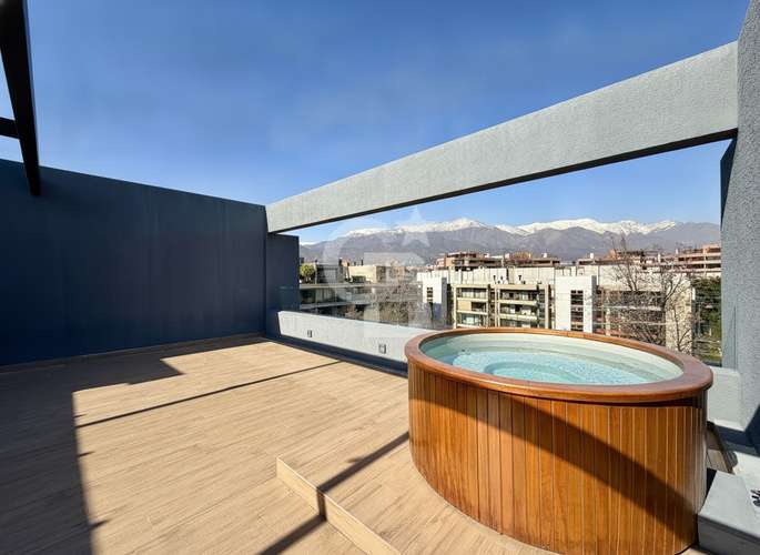 Dúplex con Rooftop Privado, Quincho y Jacuzzi