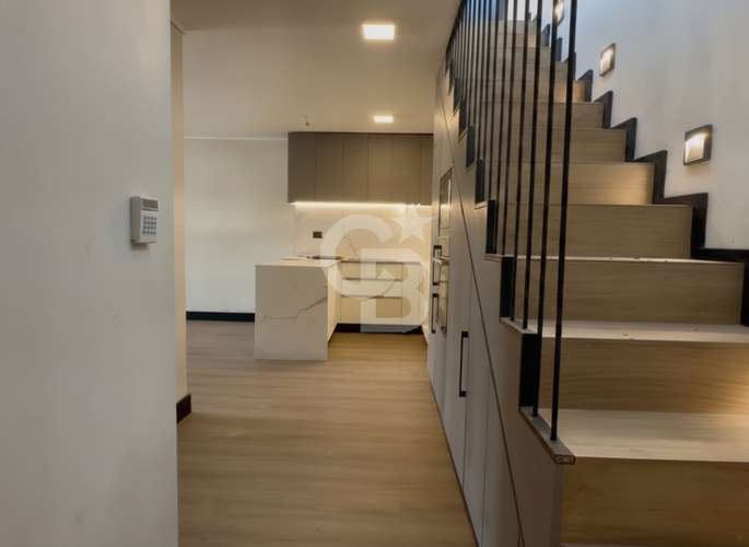 Dúplex con Rooftop Privado, Quincho y Jacuzzi - Imagen 2