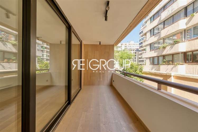 Departamento en venta / Remodelado 3d/2b/1 e Vitacura Bicent - Imagen 5
