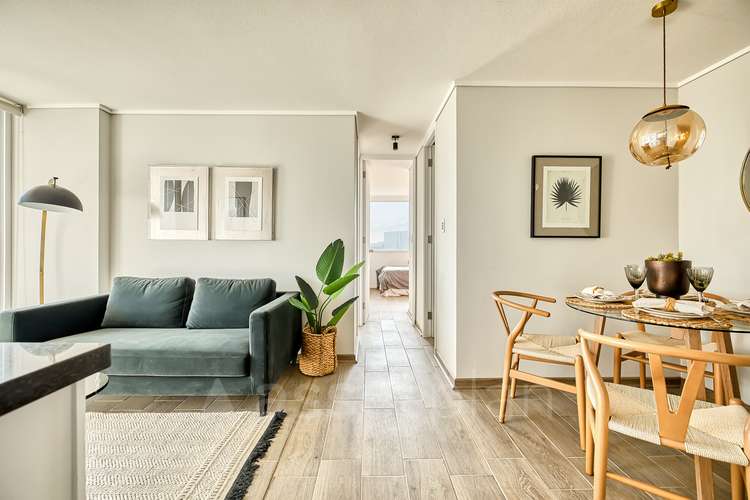 Lofty [2120-4]