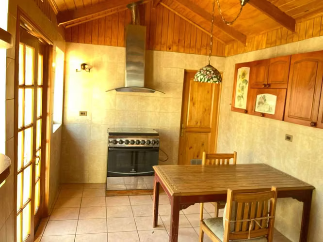 Vendo Vendo Casa Maipu 3D/1B estacionamiento  (72669)