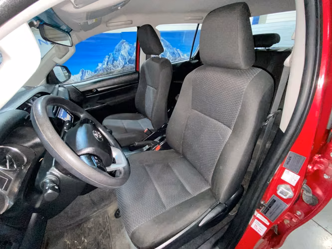 HILUX DX 4X4 SSJR42-SANTIAGO - Imagen 12