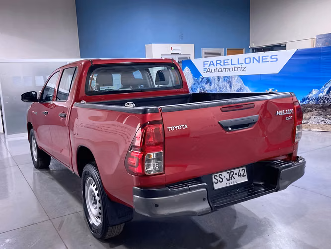 HILUX DX 4X4 SSJR42-SANTIAGO - Imagen 3