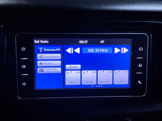 HILUX DX 4X4 SSJR42-SANTIAGO - Imagen 15