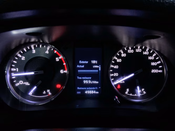 HILUX DX 4X4 SSJR42-SANTIAGO - Imagen 14