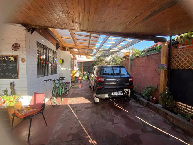 VENTA DE CASA EN LA FLORIDA (70121)