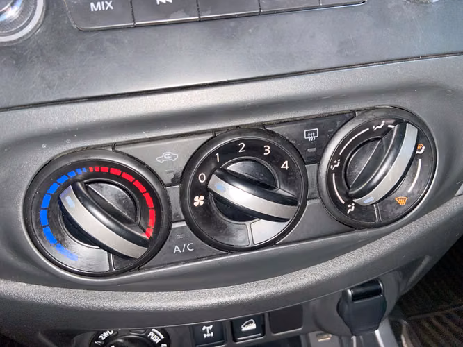 NAVARA SE 4X4 SXDW24-SANTIAGO - Imagen 16