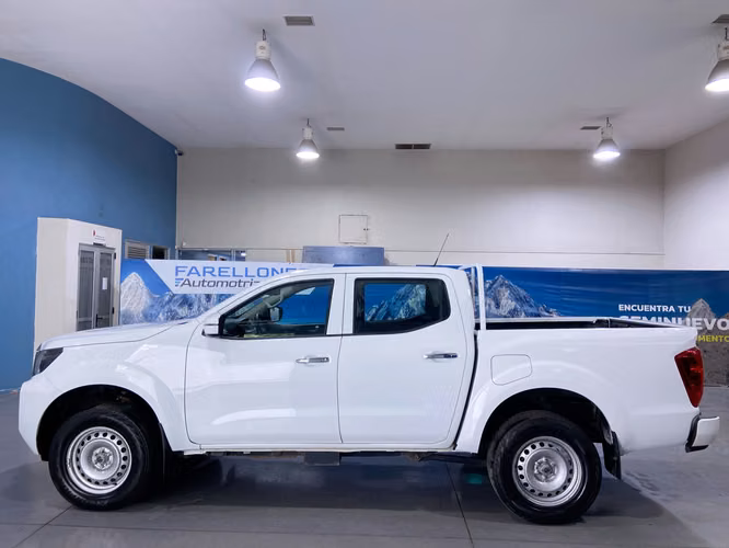 NAVARA SE 4X4 SXDW24-SANTIAGO - Imagen 2