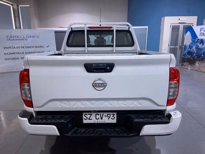 NAVARA SE 4X4 SZCV93-SANTIAGO - Imagen 18