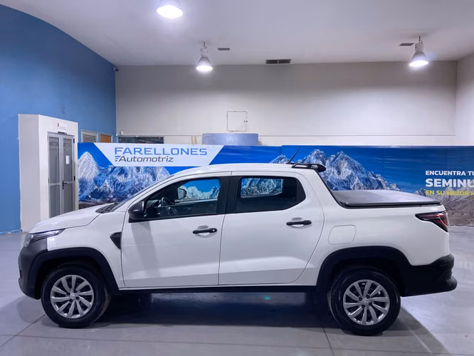 RAM 700 SLT 4X2 SXGX91-SANTIAGO - Imagen 2