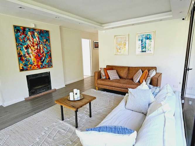 ARRIENDO CASA/ AMOBLADA/LA REINA (96289)