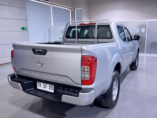 NAVARA SE 4X2 TKSF35-SANTIAGO - Imagen 4