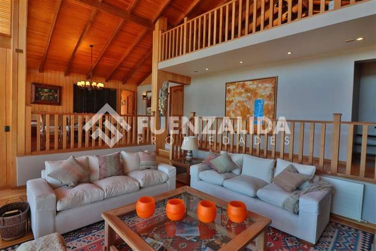 Venta, Exclusiva Casa orilla lago en Vichuquén. - Imagen 10
