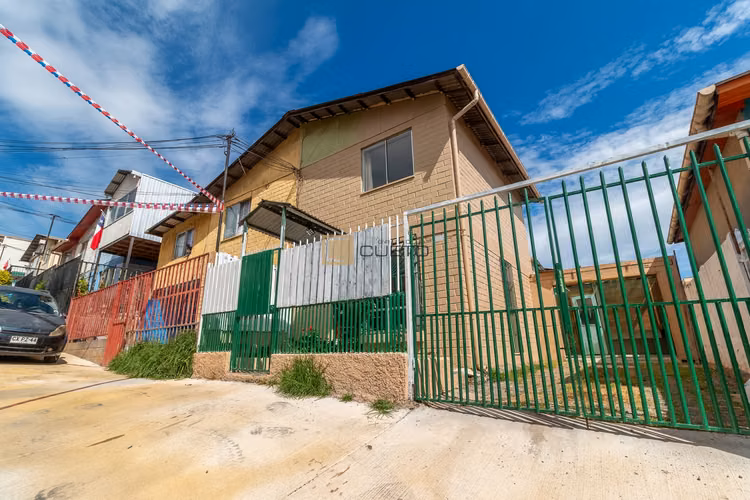 Casa en venta 2D-1B Villa Rukan, Reñaca Alto, Viña del Mar