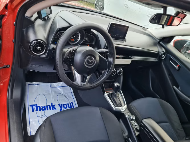 Mazda Demio Skyactiv 2016 - Imagen 7