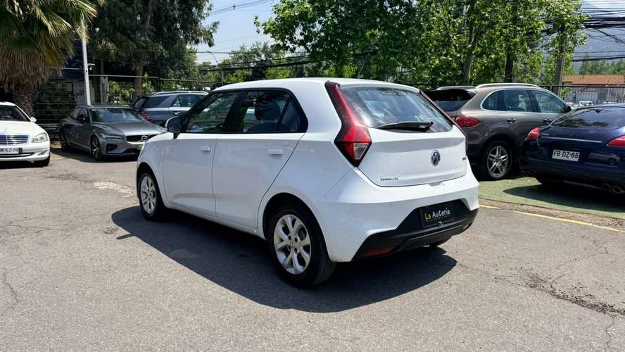 MG MG3 1.5 STD HB MT (2024) - Imagen 5