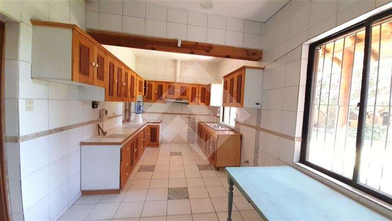Sitio en arriendo en Buín con casa apta comercial