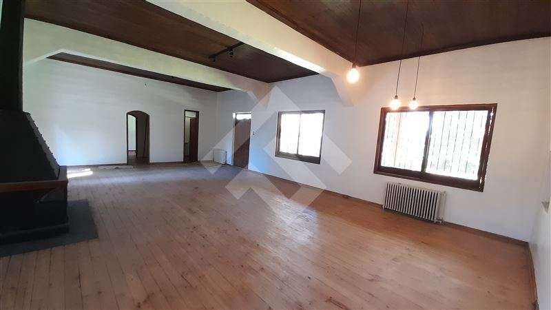 Sitio en arriendo en Buín con casa apta comercial