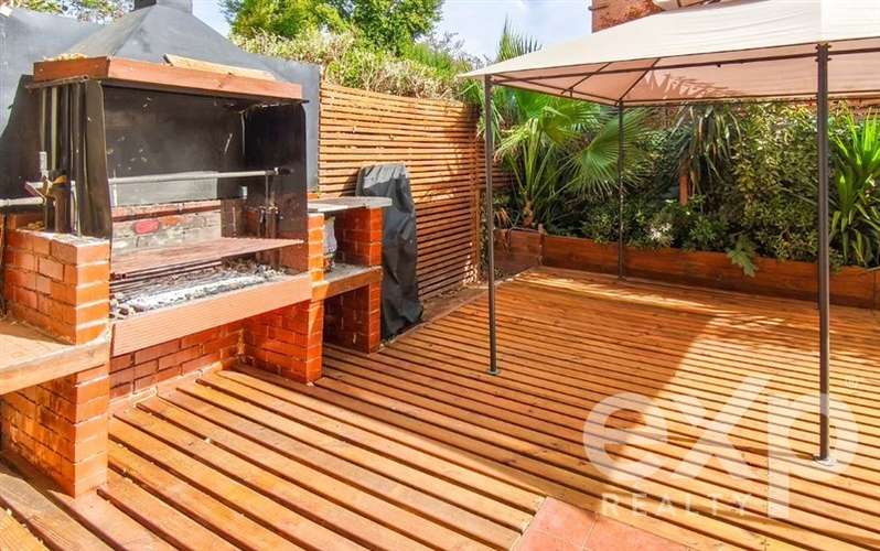 Casa en venta La Reina. Valenzuela Puelma - Condominio