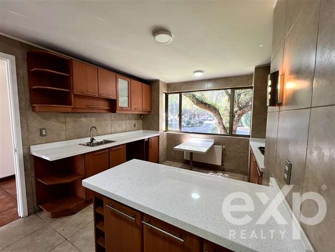 Arriendo Casa 3 Dormitorios con Piscina Santa Elena Chicureo - Imagen 6