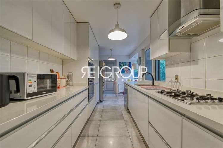 Casa en venta de 5 dorm. en Lo Barnechea - Imagen 11