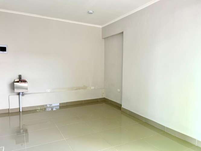 Local 2da. Transversal / 4ta. Avenida - Imagen 7