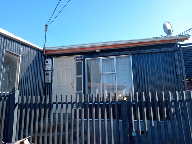 Propiedad 4 dormitorios, 1 baño se acepta SUBSIDIO DE ARRIENDO