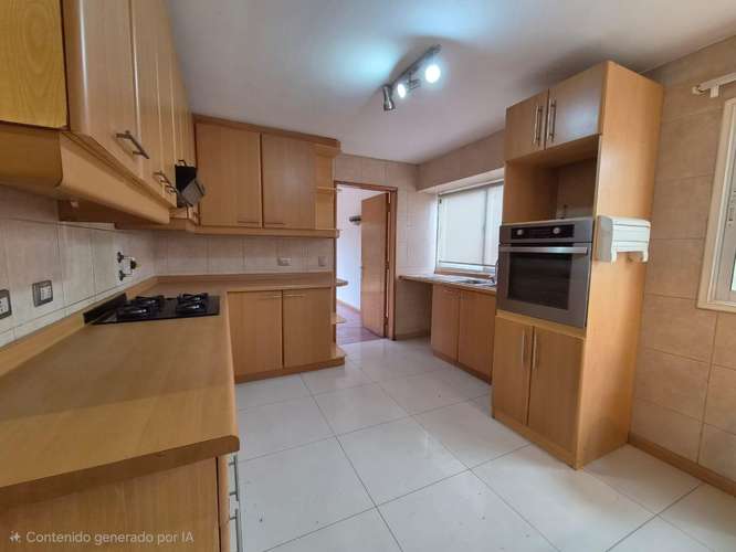 Se Arrienda hermosa casa en El Polo de Machali