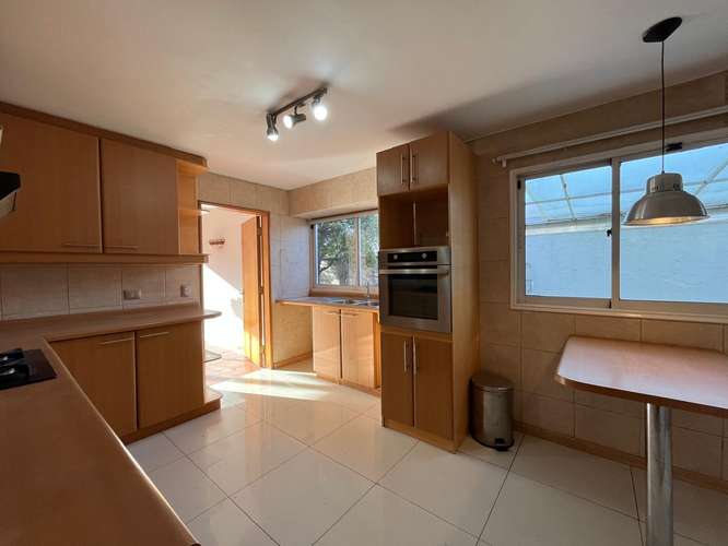 Se vende hermosa casa en Loteo El Polo. Machalí
