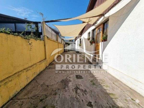 CASA PARA REMODELAR - Imagen 12