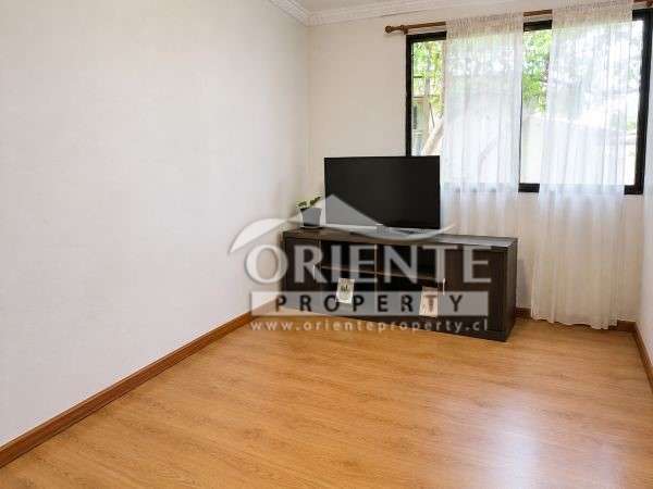 CASA PARA REMODELAR - Imagen 10